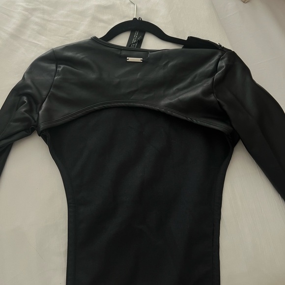 Maniere De Voir Vegan Backless top - Picture 2 of 4